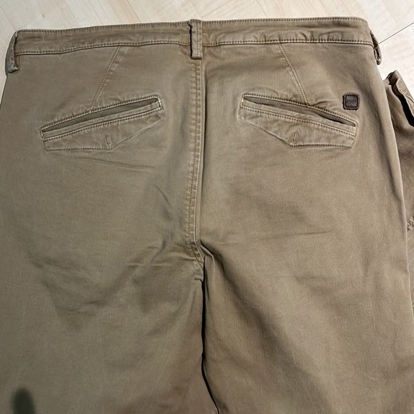 Hugo boss pants - Picture 5 of 8